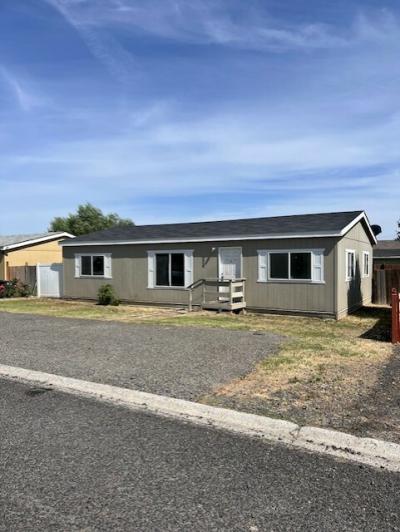 Mobile Home at 200802 E. Game Farm Rd #206 Kennewick, WA 99337