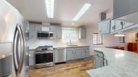 2000 Skyline Manufactured Home