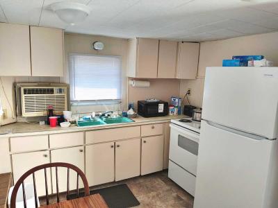 Photo 2 of 6 of home located at 370 53rd Ave N Saint Petersburg, FL 33709