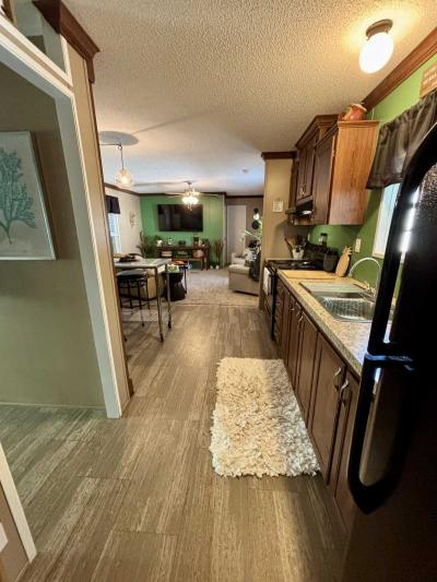 Photo 3 of 30 of home located at 9875 Brandywine Dr Navarre, FL 32566