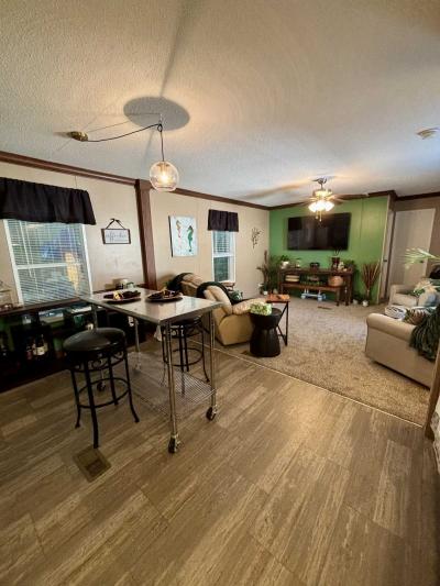 Photo 2 of 30 of home located at 9875 Brandywine Dr Navarre, FL 32566