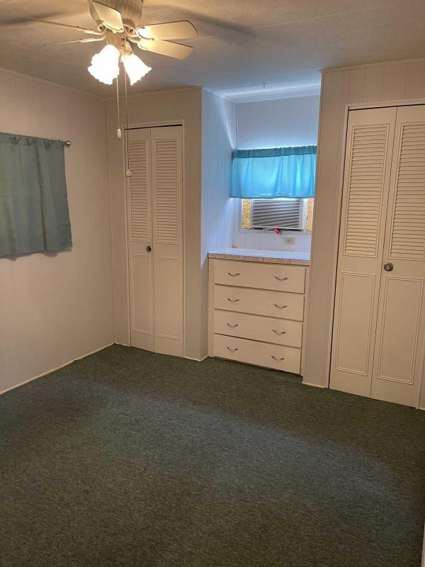1971 2BD/1.5BA Mobile Home