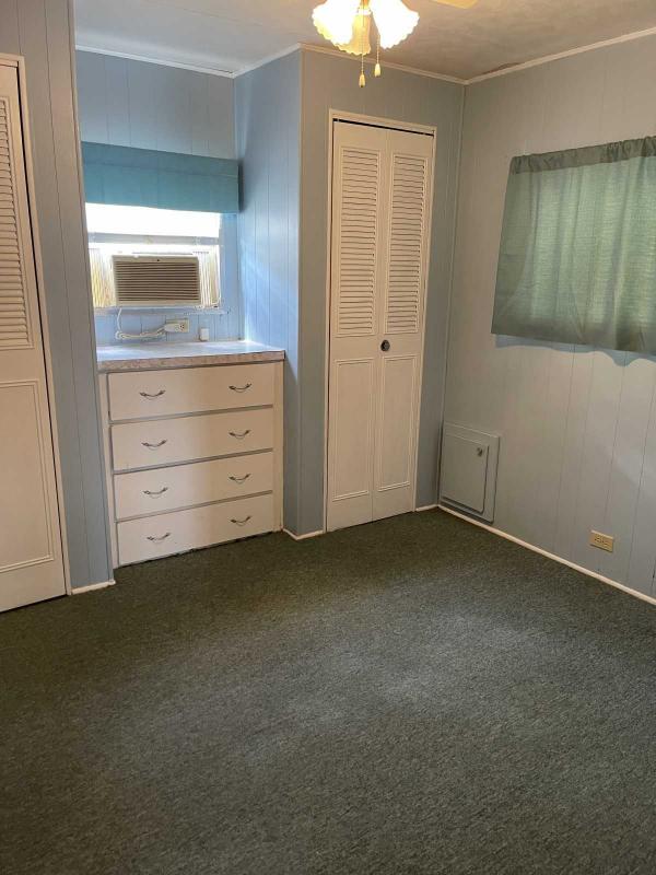 1971 2BD/1.5BA Mobile Home