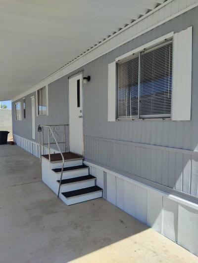 Photo 2 of 8 of home located at 8401 N. 67th Ave., Lot 4 Glendale, AZ 85302