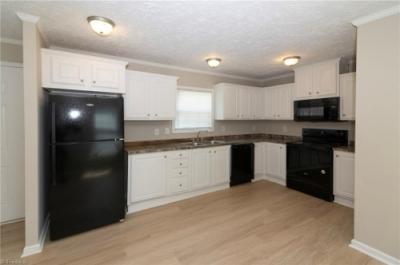 Photo 2 of 22 of home located at 770 Allen Creek Rd Statesville, NC 28625