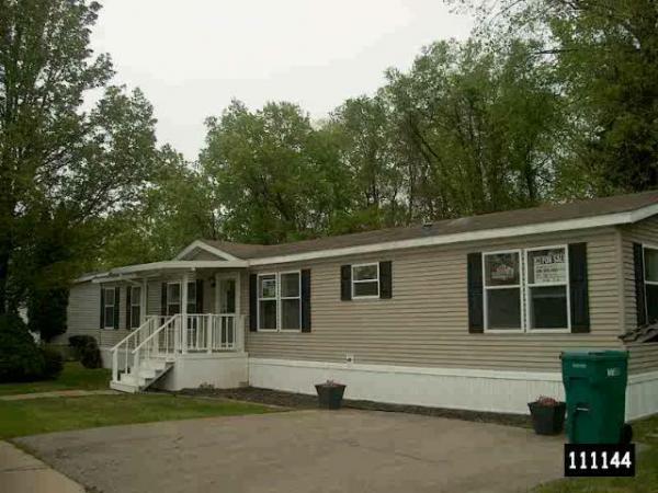 Photo 1 of 2 of home located at Lake Villa / Haven Cove 238 Laurel Leah Oxford, MI 48371