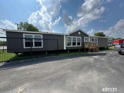 Mobile Home at Texas New Mobile Homes 16640 S Us 281 #1 San Antonio, TX 78221
