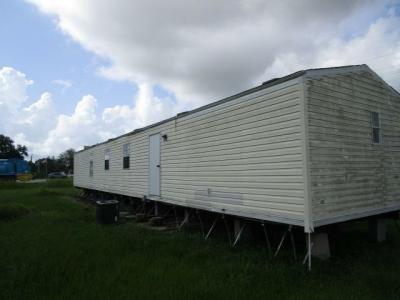 Mobile Home at 1585 Old Spanish Trail Hwy Saint Martinvil, LA 70582