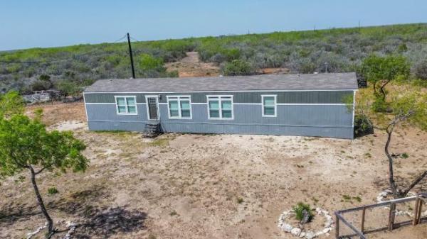 Photo 1 of 2 of home located at 1426 Texas Hwy 359 San Diego, TX 78384