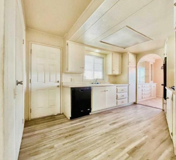 1971 VIKING Mobile Home For Sale