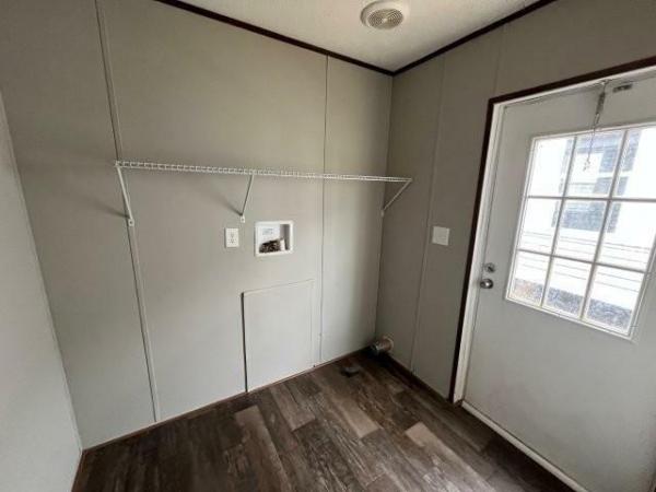 2022 LIVE OAK Mobile Home For Sale