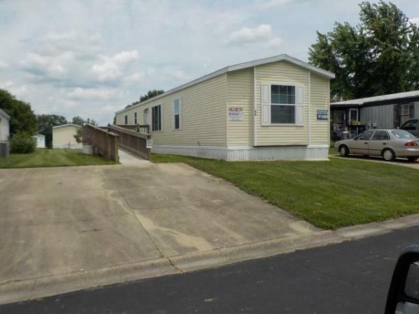 Photo 1 of 2 of home located at Rosewood Pointe 550 Rosewalk Dr Lot 44 Scottsburg, IN 47170