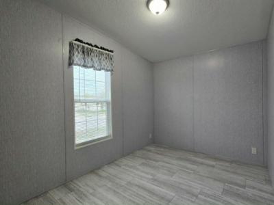 Photo 5 of 9 of home located at 1219 51st Avenue East, #9 Bradenton, FL 34203