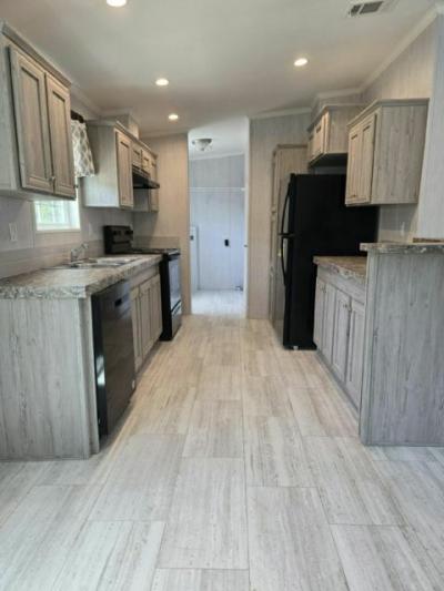 Photo 2 of 19 of home located at 3323 NE 14th St Lot B27 Ocala, FL 34470