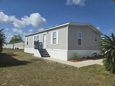 Photo 2 of 4 of home located at 1123 Walt Williams Road, #22 Lakeland, FL 33809