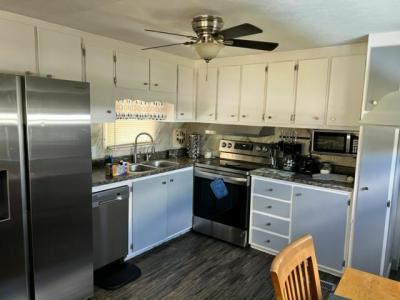 Photo 2 of 12 of home located at 14300 66th St. N #415 Clearwater, FL 33764