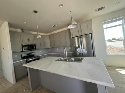 Photo 3 of 20 of home located at 3301 S. Goldfield Road #5105 Apache Junction, AZ 85119