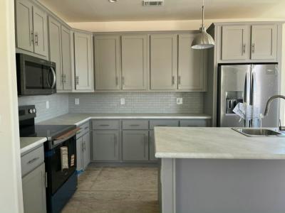 Photo 4 of 20 of home located at 3301 S. Goldfield Road #5105 Apache Junction, AZ 85119