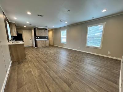 Photo 3 of 26 of home located at 202 Betty #Be202 Conroe, TX 77301
