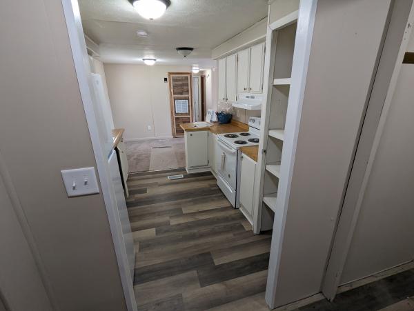 1976 C & G Corp mobile Home