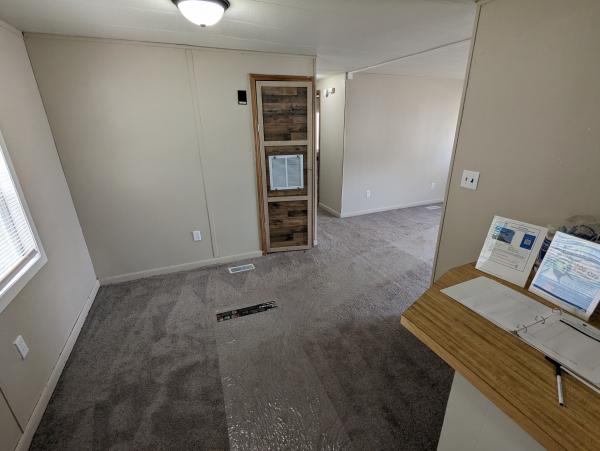 1976 C & G Corp mobile Home