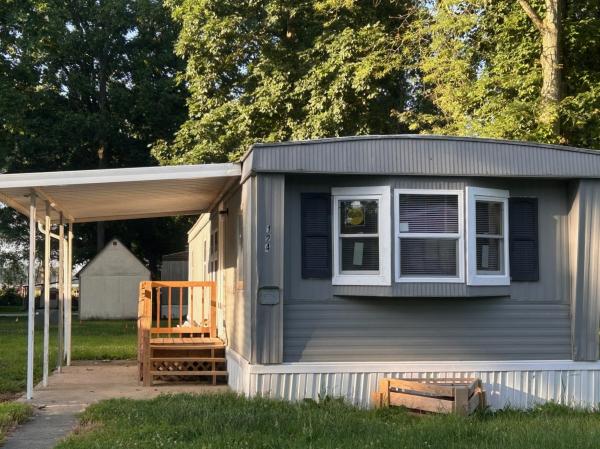 1976 HORIZON Mobile Home For Sale