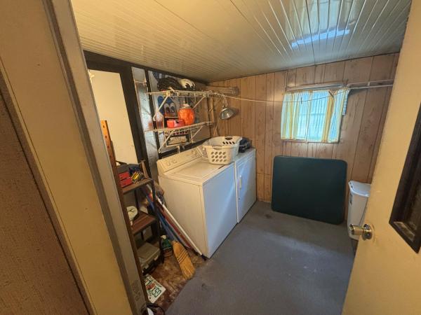 1989 Mobile Home