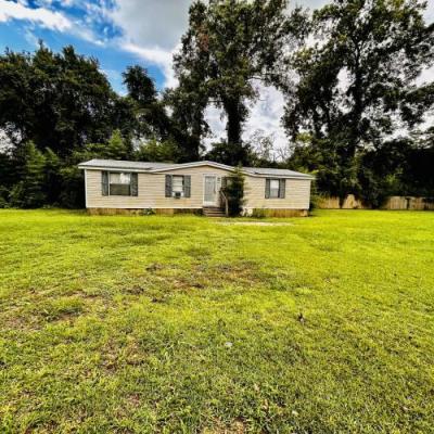 Photo 5 of 8 of home located at 124 Futch Lane Thomasville, GA 31792