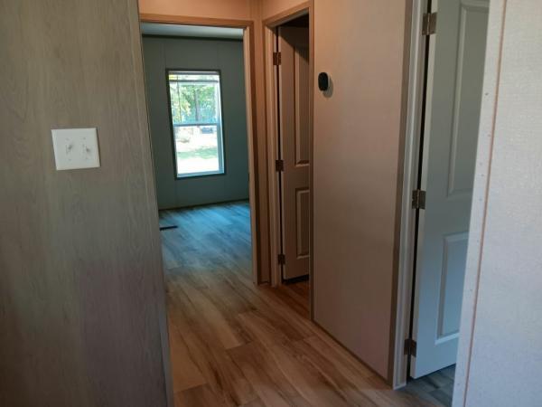 2025 Clayton Maynardville Classic 72 Manufactured Home