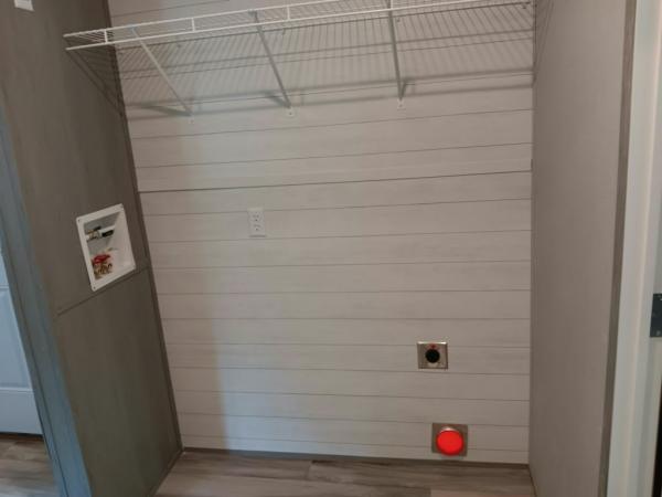 2025 Clayton Maynardville Classic 72 Manufactured Home