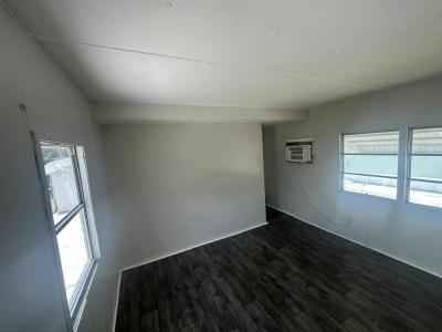 Photo 5 of 15 of home located at 130 S Suncoast Blvd, #M12 Crystal River, FL 34429