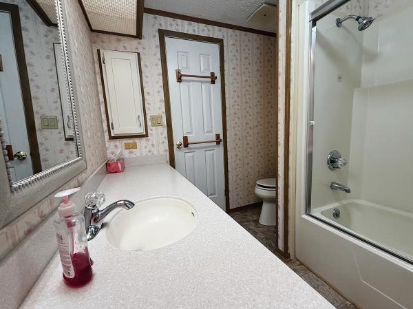 1985 Mobile Home