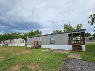 Mobile Home at 2710 West Oakridge #81 Albany, GA 31721