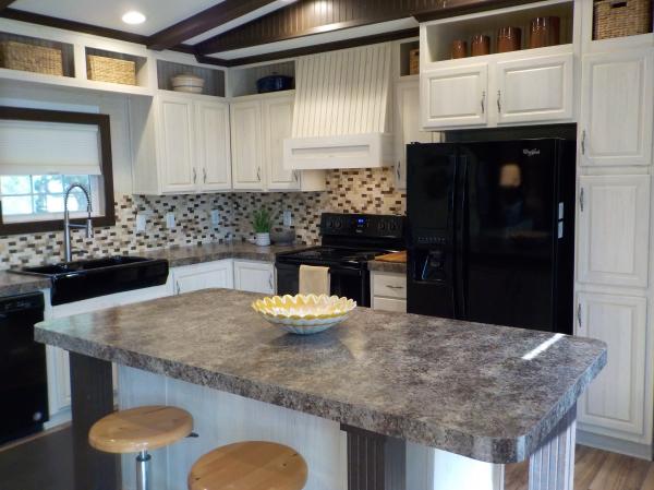 2017 Fleetwood Homes Palm Harbor Premier Mobile Home