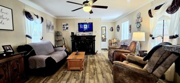 2019 WFLD Mobile Home