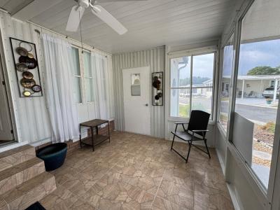 Photo 3 of 13 of home located at 915 SE Ninja Street Crystal River, FL 34429