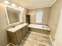 2019 Clayton Homes Inc Yes Mobile Home