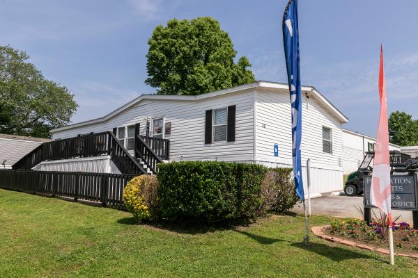 Photo 1 of 2 of home located at 11061 Veterans Memorial Hwy #70 Lithia Springs, GA 30122