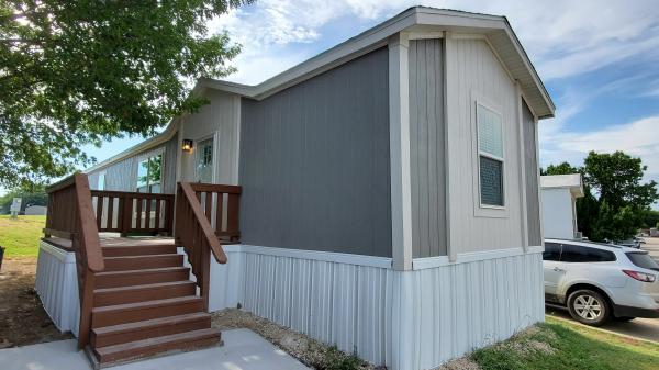 Photo 1 of 2 of home located at 4937 Stuart Road #368 Denton, TX 76207