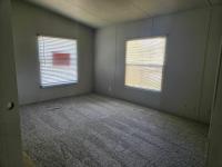 2005 REDMAN HOMES INC STAR SERIES Mobile Home