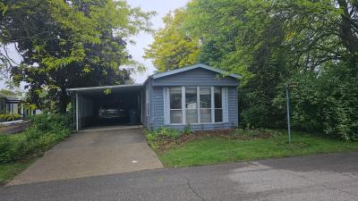 Mobile Home at 2912 Nightingale #496 Rochester Hills, MI 48309
