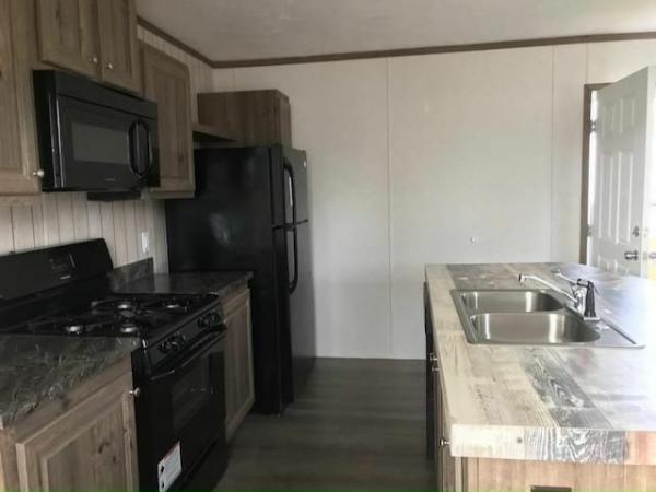 Photo 1 of 2 of home located at 1001 Mayflower Road #125 South Bend, IN 46619