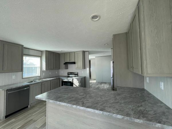2025 Clayton Homes Inc Blazer Extreme Mobile Home