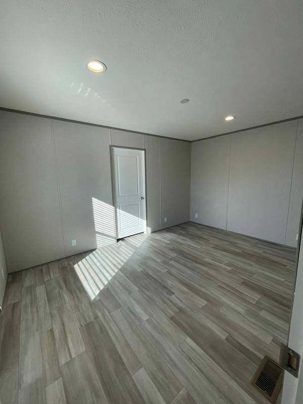2025 Clayton Homes Inc Blazer Extreme Mobile Home