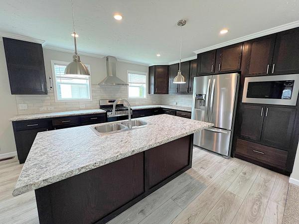 Photo 1 of 2 of home located at 5456 Suffolk Drive Lot 307 Holly, MI 48442
