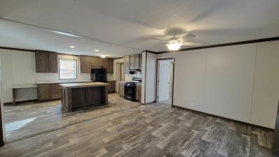 Mobile Home at 529 Elmwood Ct. Lot B121 Columbus, MI 48063
