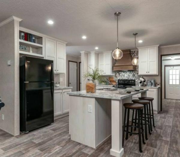Photo 1 of 2 of home located at 9363 Jib Ct 1286 Fair Haven, MI 48023