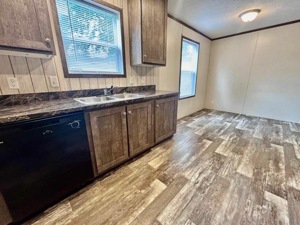 2019 Clayton Homes Inc Pulse Mobile Home