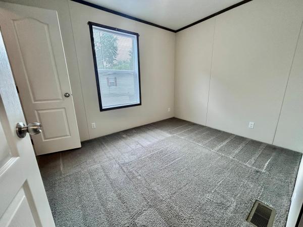 2019 Clayton Homes Inc Pulse Mobile Home