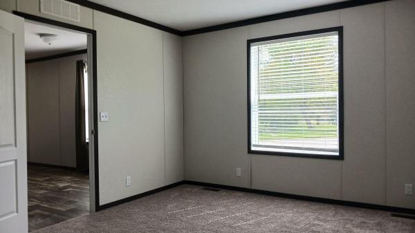 2022 Clayton Homes Inc Pulse Mobile Home